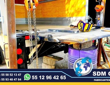 En Sdm Global Mexico Fabricacion conversion equipamiento y venta de Ambulancias de traslado en Mexico, somos fabricantes directos en Mexico. Sdm Global Mexico empresa 100% especializada en la venta fabricación conversión equipamiento de diferentes tipos de ambulancias de traslado y vehículos de emergencia, ofreciendo soluciones personalizadas para diversas necesidades en el mercado nacional.Dedicados a la fabricación de ambulancias y patrullas, ofreciendo servicios relacionados con la seguridad y emergencias, venta de unidades médicas móviles y ambulancias, además de carrocerías industriales,Somos un fabricante mexicano con más de 15 años de experiencia, especializado en la fabricación y comercialización de ambulancias y vehículos de rescate, con un enfoque en la alta calidad y el cumplimiento de normativas mexicanas.Diseñamos y equipamos ambulancias con la tecnología y los materiales necesarios para asegurar funcionalidad y seguridad, cumpliendo con las normativas mexicanas.En Sdm Global Mexico nos dedicamos a la Fabricacion conversion equipamiento y venta de Unidades Moviles Medicas Especiales en Mexico somos fabricantes directos en Mexico.