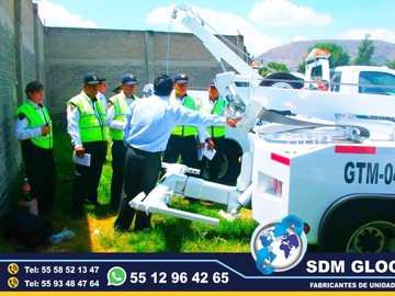 Venta Conversion Equipamiento y Fabricacion de Patrullas Camionetas Pick Up, Accesorios Metalicos, Equipo visual acustico, Luces auxiliares, Rotulacion. El equipamiento Pick-up es uno de los mas completos para patrulla, ya que cuenta con una gran variedad de accesorios metálicos, así como accesorios visual acústico. En cuestión de accesorios metálicos contamos con Tumbaburros, Roll Bar de 3 Arcos Tipo Comando, Banca central con respaldo, Defensa Trasera Tipo Escalón. En la parte de accesorios visual acústico cuenta con Torreta, Sirena y Bocina, adicional mente se le puede agregar un Kit de Estrobos en faros Marca WHELEN, FEDERAL SIGNAL, EPCOMSomos una Empresa Mexicana líder en el Mercado con años de experiencia, especialistas en el Equipamiento de Patrullas Equipadas Cajas y Remolques Unidades Moviles Especiales de Seguridad, Rescate, Salvamento, Salud, Comunicacion, Higine, etc.,Somos fabribricantes directos, distribuidores en todo Mexico, comunicate y te atenderemos personalmente. contamos con las mejores marcas en el mecado Venta Conversion Equipamiento y Fabricacion de Patrullas Camionetas Pick Up, Accesorios Metalicos, Equipo visual acustico, Luces auxiliares, Rotulacion. El equipamiento Pick-up es uno de los mas completos para patrulla, ya que cuenta con una gran variedad de accesorios metálicos, así como accesorios visual acústico. En cuestión de accesorios metálicos contamos con Tumbaburros, Roll Bar de 3 Arcos Tipo Comando, Banca central con respaldo, Defensa Trasera Tipo Escalón. En la parte de accesorios visual acústico cuenta con Torreta, Sirena y Bocina, adicional mente se le puede agregar un Kit de Estrobos en faros Marca WHELEN, FEDERAL SIGNAL, EPCOMSomos una Empresa Mexicana líder en el Mercado con años de experiencia, especialistas en el Equipamiento de Patrullas Equipadas Cajas y Remolques Unidades Moviles Especiales de Seguridad, Rescate, Salvamento, Salud, Comunicacion, Higine, etc.,Somos fabribricantes directos, distribuidores en todo Mexico, comunicate y te atenderemos personalmente. contamos con las mejores marcas en el mecado