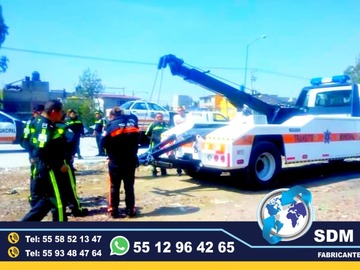 Venta Conversion Equipamiento y Fabricacion de Patrullas Camionetas Pick Up, Accesorios Metalicos, Equipo visual acustico, Luces auxiliares, Rotulacion. El equipamiento Pick-up es uno de los mas completos para patrulla, ya que cuenta con una gran variedad de accesorios metálicos, así como accesorios visual acústico. En cuestión de accesorios metálicos contamos con Tumbaburros, Roll Bar de 3 Arcos Tipo Comando, Banca central con respaldo, Defensa Trasera Tipo Escalón. En la parte de accesorios visual acústico cuenta con Torreta, Sirena y Bocina, adicional mente se le puede agregar un Kit de Estrobos en faros Marca WHELEN, FEDERAL SIGNAL, EPCOMSomos una Empresa Mexicana líder en el Mercado con años de experiencia, especialistas en el Equipamiento de Patrullas Equipadas Cajas y Remolques Unidades Moviles Especiales de Seguridad, Rescate, Salvamento, Salud, Comunicacion, Higine, etc.,Somos fabribricantes directos, distribuidores en todo Mexico, comunicate y te atenderemos personalmente. contamos con las mejores marcas en el mecado Venta Conversion Equipamiento y Fabricacion de Patrullas Camionetas Pick Up, Accesorios Metalicos, Equipo visual acustico, Luces auxiliares, Rotulacion. El equipamiento Pick-up es uno de los mas completos para patrulla, ya que cuenta con una gran variedad de accesorios metálicos, así como accesorios visual acústico. En cuestión de accesorios metálicos contamos con Tumbaburros, Roll Bar de 3 Arcos Tipo Comando, Banca central con respaldo, Defensa Trasera Tipo Escalón. En la parte de accesorios visual acústico cuenta con Torreta, Sirena y Bocina, adicional mente se le puede agregar un Kit de Estrobos en faros Marca WHELEN, FEDERAL SIGNAL, EPCOMSomos una Empresa Mexicana líder en el Mercado con años de experiencia, especialistas en el Equipamiento de Patrullas Equipadas Cajas y Remolques Unidades Moviles Especiales de Seguridad, Rescate, Salvamento, Salud, Comunicacion, Higine, etc.,Somos fabribricantes directos, distribuidores en todo Mexico, comunicate y te atenderemos personalmente. contamos con las mejores marcas en el mecado